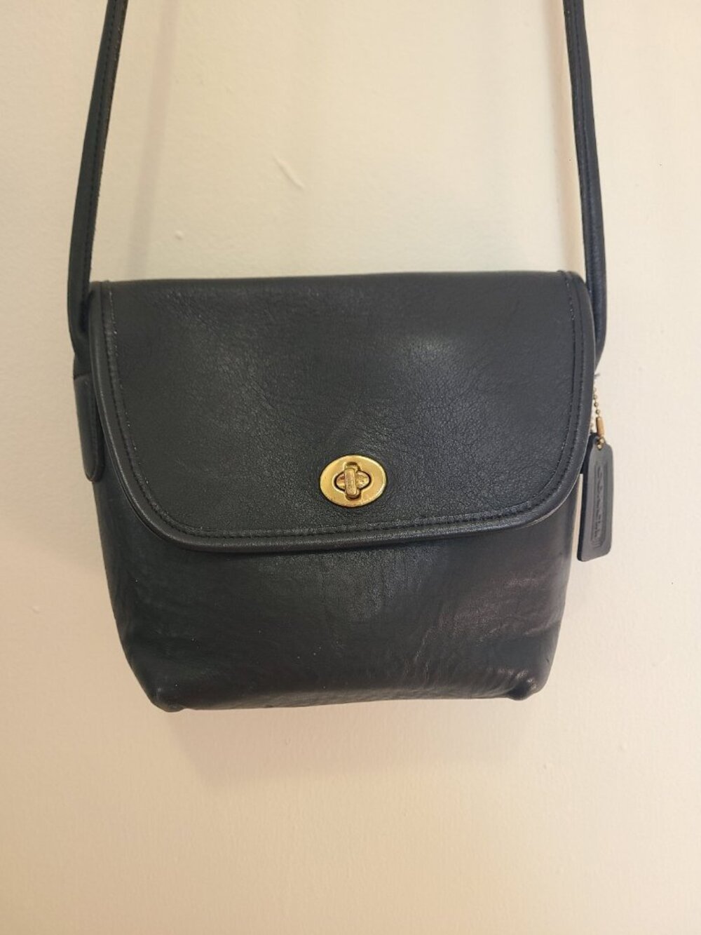 Vintage Rare Coach Quincy Black Leather Crossbody Shoulder Bag 9919